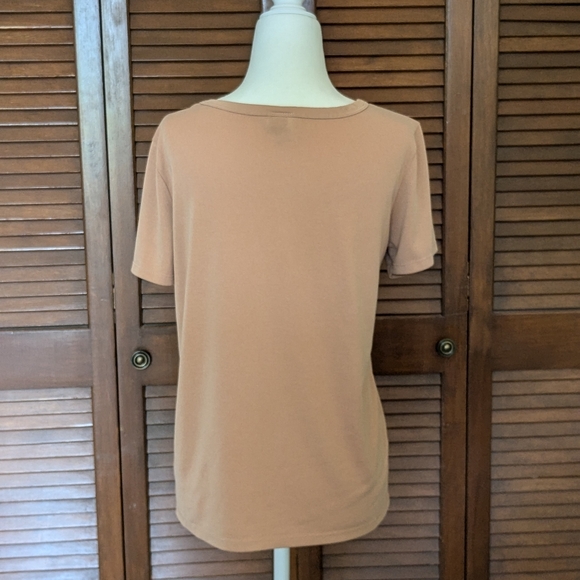 Target V-Neck Nude T-Shirt - Picture 2 of 2